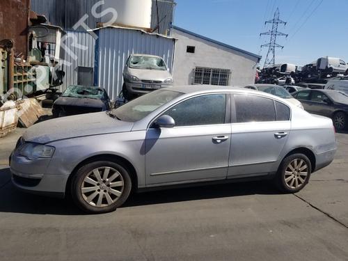 Blinker vorne links VW PASSAT B6 (3C2) | BP30646384C32