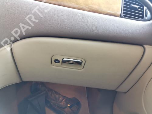 Used Glove box JAGUAR S-TYPE II (X200) 2.7 D (207 hp) 19511619