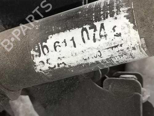 Used Right front driveshaft PEUGEOT 5008 (0U_, 0E_) 1.6 HDi (110 hp) 25917697