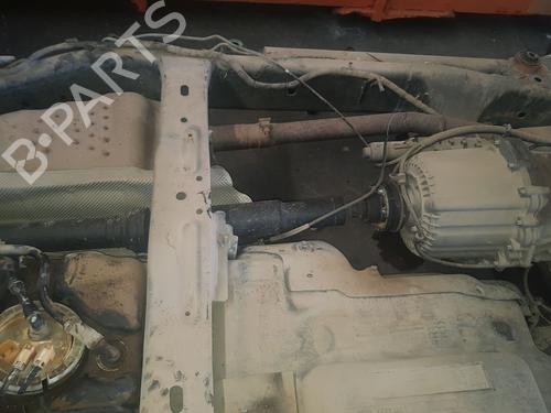 Mellomaksel kompl. LAND ROVER DISCOVERY III (L319) 2.7 TD 4x4 | BP22621555M37