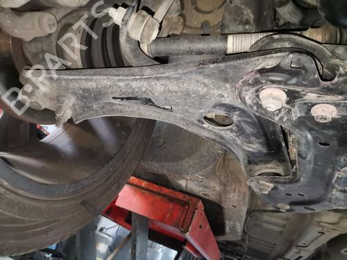 hjre-fortil-brearm-citroen-c4-cactus-2014-35789264 main image