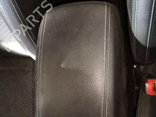 Used Armrest / Center console Armrest / Center console SSANGYONG KORANDO (C300) E-Motion (190 hp) 40153587 40153587