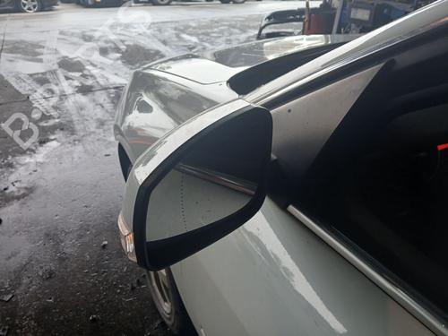 Used Left mirror RENAULT LAGUNA III Grandtour (KT0/1) [2007-2015]  31686162