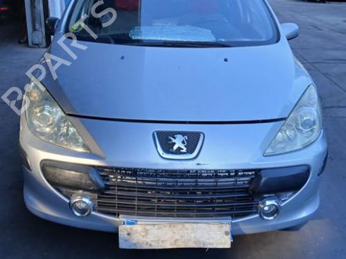 Achsschenkel links vorne für PEUGEOT 307 Break (3E) 1.6 HDi 110 (109 hp) 21010809