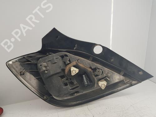 Right taillight OPEL ASTRA H (A04) 1.9 CDTI (L48) | BP11023139C35 