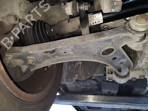 Høyre foran bærearm VW GOLF PLUS V (5M1, 521) [2004-2013]  31592980