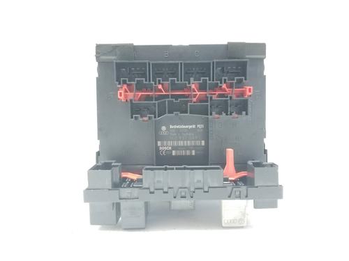 Used Fuse box VW GOLF V (1K1) [2003-2010]  30640384