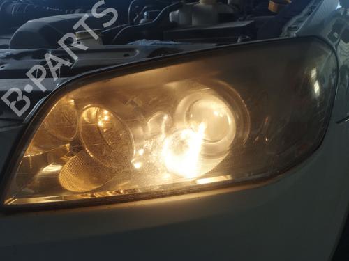 Used Left headlight Left headlight CHEVROLET CAPTIVA (C100, C140) [2006-2026] 33890667 33890667