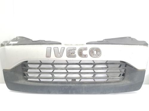 Used Grille IVECO DAILY VI Platform/Chassis [2014-2025]  28130500
