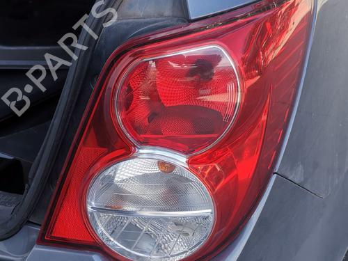 Høyre baklys CHEVROLET AVEO Hatchback (T300) 1.2 (86 hp) 31250231