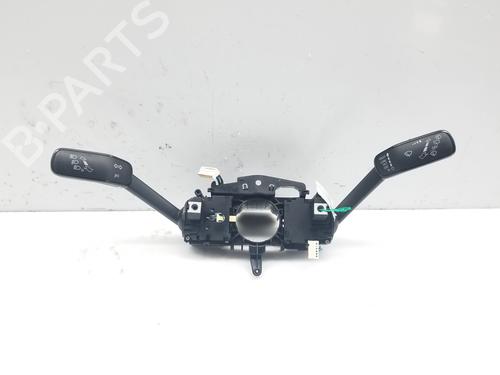 Used Switch SEAT ATECA (KH7, KHP) 1.0 TSI (115 hp) 17839394