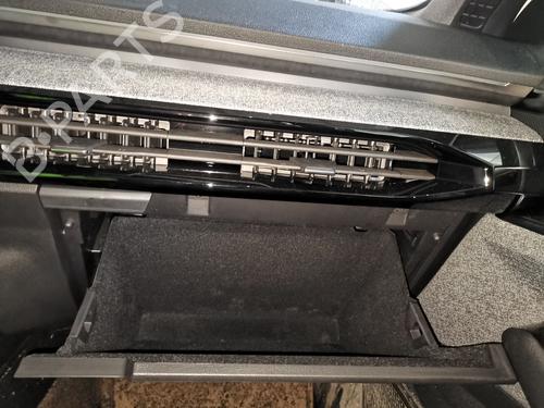 Handskerum RENAULT ESPACE VI (RHN) E-TECH 200 Hybrid (199 hp) 32736425