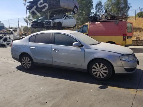 Blinker vorne links VW PASSAT B6 (3C2) | BP30646384C32