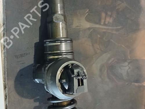 Spreder / Dyse Spreder / Dyse VW TOUAREG (7LA, 7L6, 7L7) 2.5 R5 TDI (174 hp) 33890674 33890674