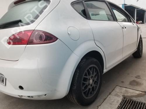 Gear lever SEAT LEON (1P1)  | BP31686166M90 