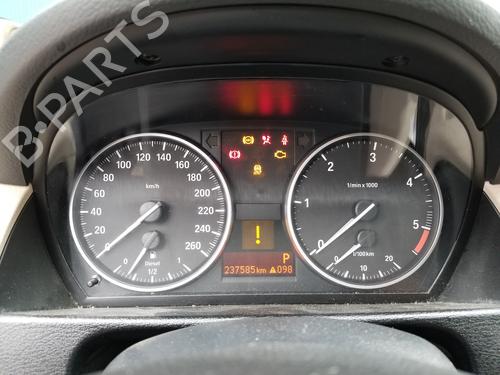 Used Instrument cluster BMW X1 (E84) xDrive 18 d (143 hp) 10153149