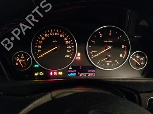 Used Instrument cluster BMW 3 Touring (F31) 318 d (143 hp) 9421611