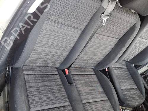 right-front-seat-mercedes-benz-vito-van-w447-2014-40153628 main image