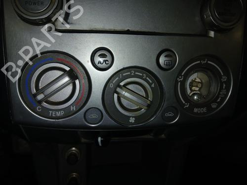 Used Climate control MAZDA BT-50 Pickup (CD, UN) 2.5 MRZ-CD 4x4 (UNY0W3) (143 hp) 29398886