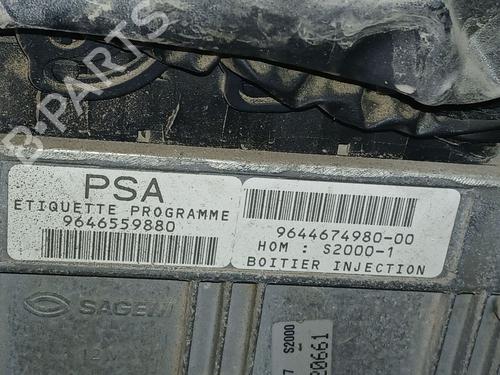 Used Engine control unit (ECU) CITROËN XSARA PICASSO (N68) 1.8 16V (115 hp) 30835875