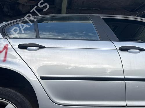 Used Right rear door BMW 3 (E46) 316 i (105 hp) 19682167