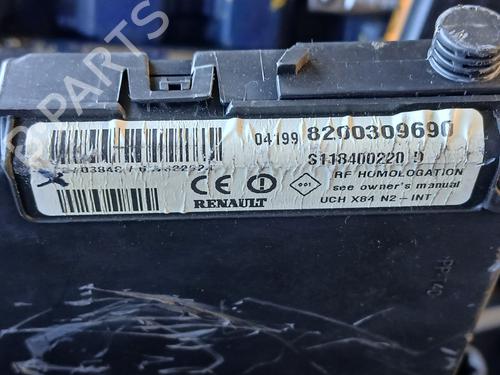 Elektronisk modul RENAULT SCÉNIC II (JM0/1_) [2003-2010]  30700578