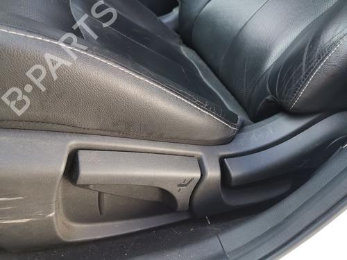 Left front seat NISSAN PULSAR Hatchback (C13)  | BP26611961C15