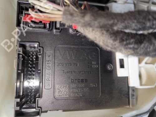 Used Left front window motor SEAT ALTEA XL (5P5, 5P8) [2006-2015]  31313092