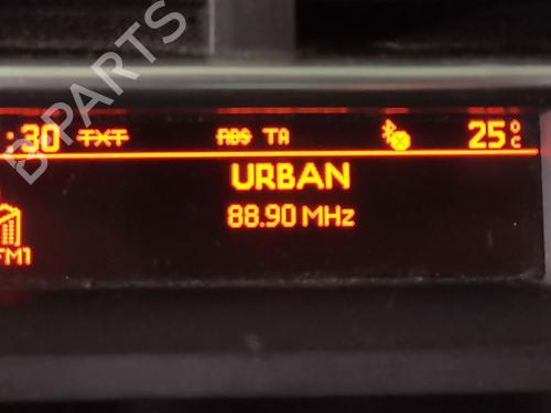 display-monitor-citroen-c4-ii-nc_-2009-39541165 main image