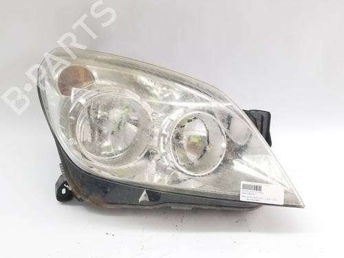 Used Right headlight OPEL ASTRA H (A04) [2004-2014]  31131705