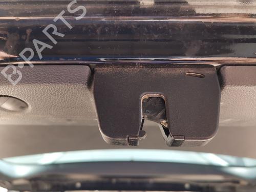 Used Tailgate lock PEUGEOT 5008 (0U_, 0E_) 1.6 HDi (110 hp) 31274794