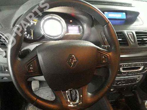 steering-wheel-renault-megane-iii-hatchback-bz01_-b3_-12-tce-bz2b-bz11-2008-8600184 main image