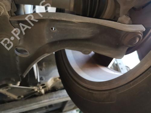 Venstre fortil bærearm NISSAN QASHQAI II (J11, J11_) 1.2 DIG-T (115 hp) 30967992