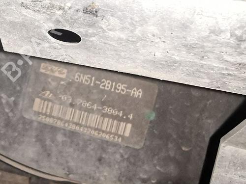 Used Servo brake Servo brake VOLVO V50 (545) 2.0 D (136 hp) 32857402 32857402