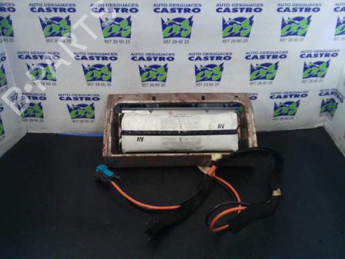 Used Passenger airbag PEUGEOT 406 (8B) 1.8 BiFuel (116 hp) 3169370