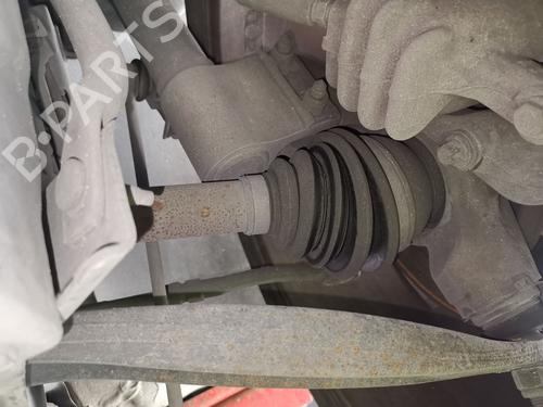Used Left front driveshaft Left front driveshaft PEUGEOT 3008 II SUV (MC_, MR_, MJ_, M4_) [2016-2026] 33758319 33758319