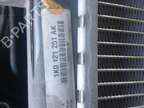 Used Water radiator Water radiator 36670098 36670098