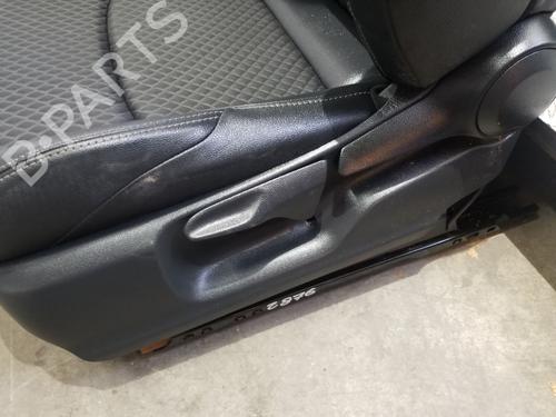 Seats set TOYOTA YARIS (_P13_)  | BP23391097C78