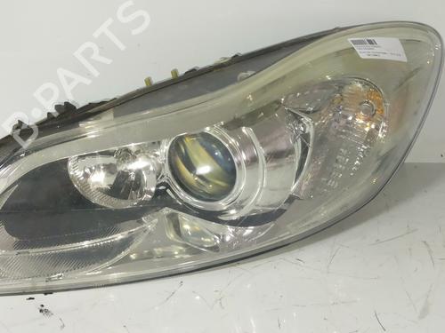 Used Left headlight Left headlight VOLVO C30 (533) D2 (115 hp) 14907990 14907990