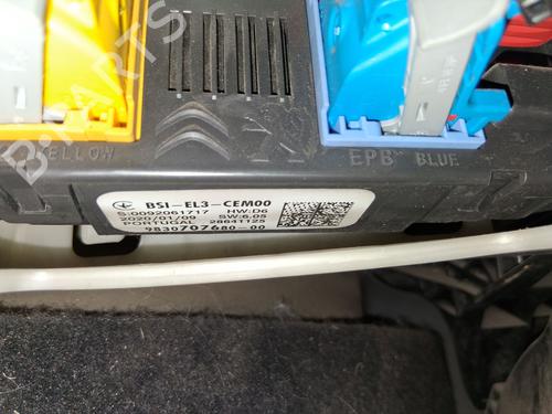 Used Fuse box OPEL CORSA F (P2JO) [2019-2025]  30182482