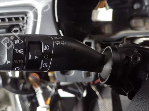 Forlygtekontakt KIA RIO IV (YB, SC, FB) [2017-2025]  31013974