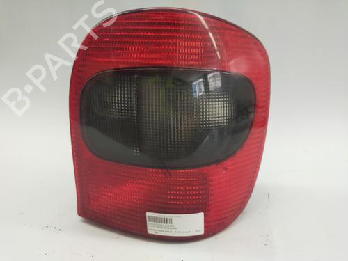 Used Right taillight Right taillight CITROËN XSARA Break (N2) 1.6 i (88 hp) 33890658 33890658