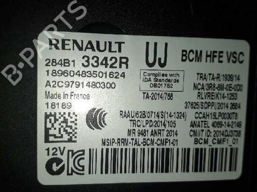 Fuse box RENAULT KADJAR (HA_, HL_) 1.2 TCe 130 (HLMR) | BP6613983E1