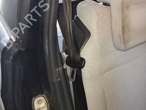 Sikkerhedssele bag højre PEUGEOT 5008 (0U_, 0E_) 1.6 HDi (110 hp) 31274804