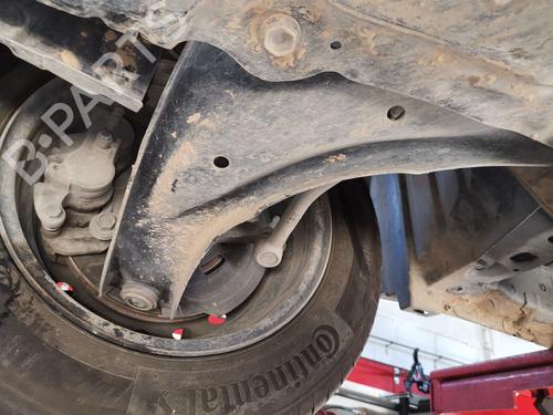 Used Right front suspension arm NISSAN NV200 Van e-NV (ME0N) (109 hp) 27876670
