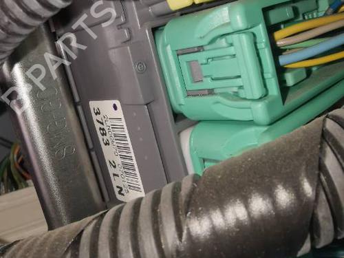 Used Fuse box Fuse box HONDA CIVIC VIII Hatchback (FN, FK) 1.8 (FN1, FK2) (140 hp) 39650814 39650814