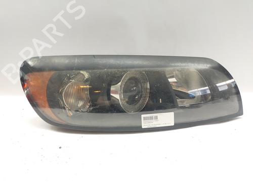 Used Right headlight Right headlight VOLVO C30 (533) 1.6 D (109 hp) 33397285 33397285