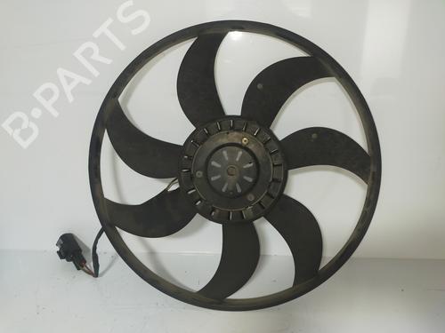 Used Radiator fan BMW 5 Touring (F11) 520 d (184 hp) 17167166