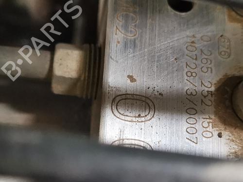 Used ABS pump PEUGEOT ION Electric (67 hp) 17045527