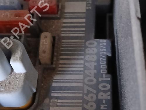 Used Fuse box Fuse box CITROËN C4 Picasso I MPV (UD_) [2006-2015] 33688872 33688872